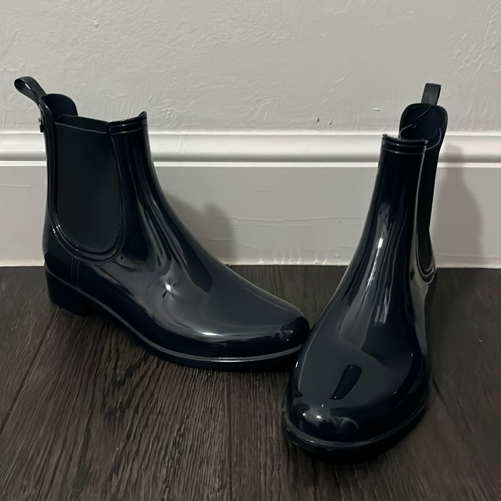 Dark Blue Shiny Boots